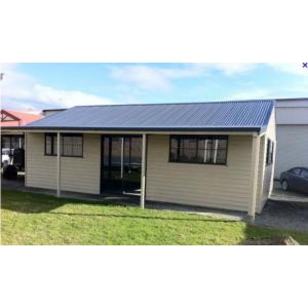 Earthquake Proof Prefabricated House Kits , Low Cost Modular Homes Bungalow / Light Steel Frame #1 image